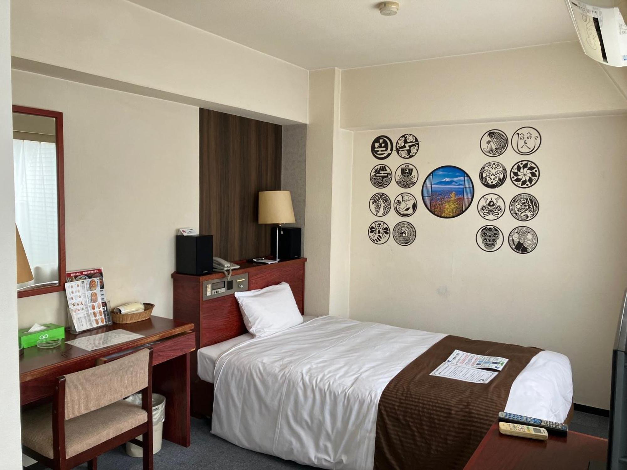 Sky Heart Hotel Koiwa Tokyo Eksteriør billede