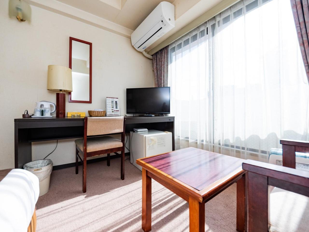Sky Heart Hotel Koiwa Tokyo Eksteriør billede